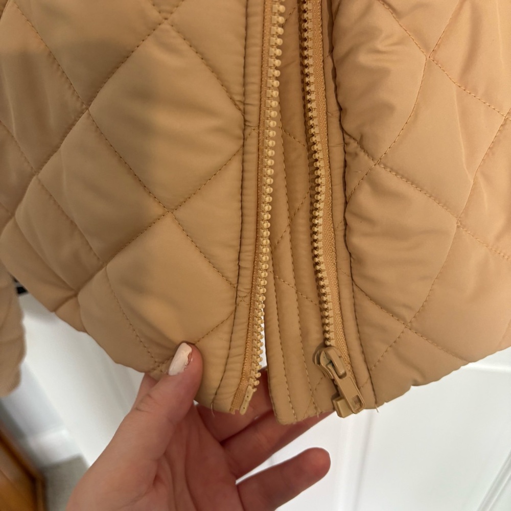 Princess Polly Lucia Quilted Puffer Jacket Cropped Outerwear Coat Beige Tan - Picture 5 of 12